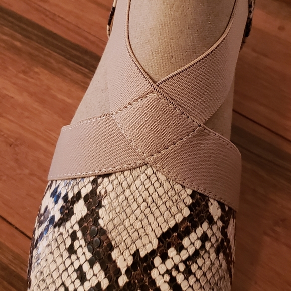 Snakeprint Sandals - Picture 7 of 8